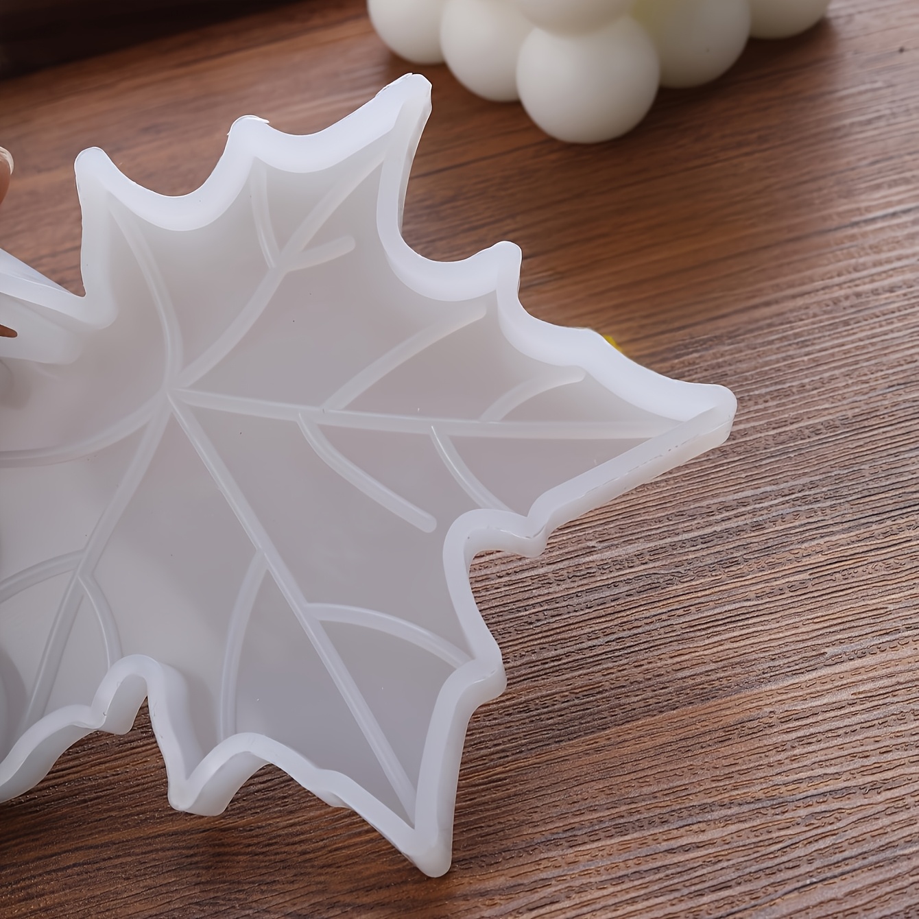 1PC Maple Leaf shaped Silicone - Candle Making Ideas ulasan dan harga